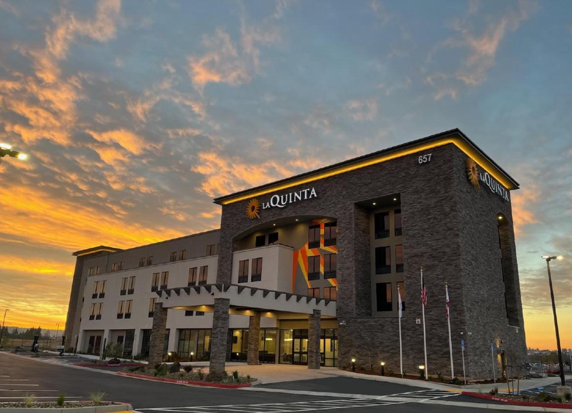 La Quinta Inn And Suites By Wyndham Lincoln Zewnętrze zdjęcie
